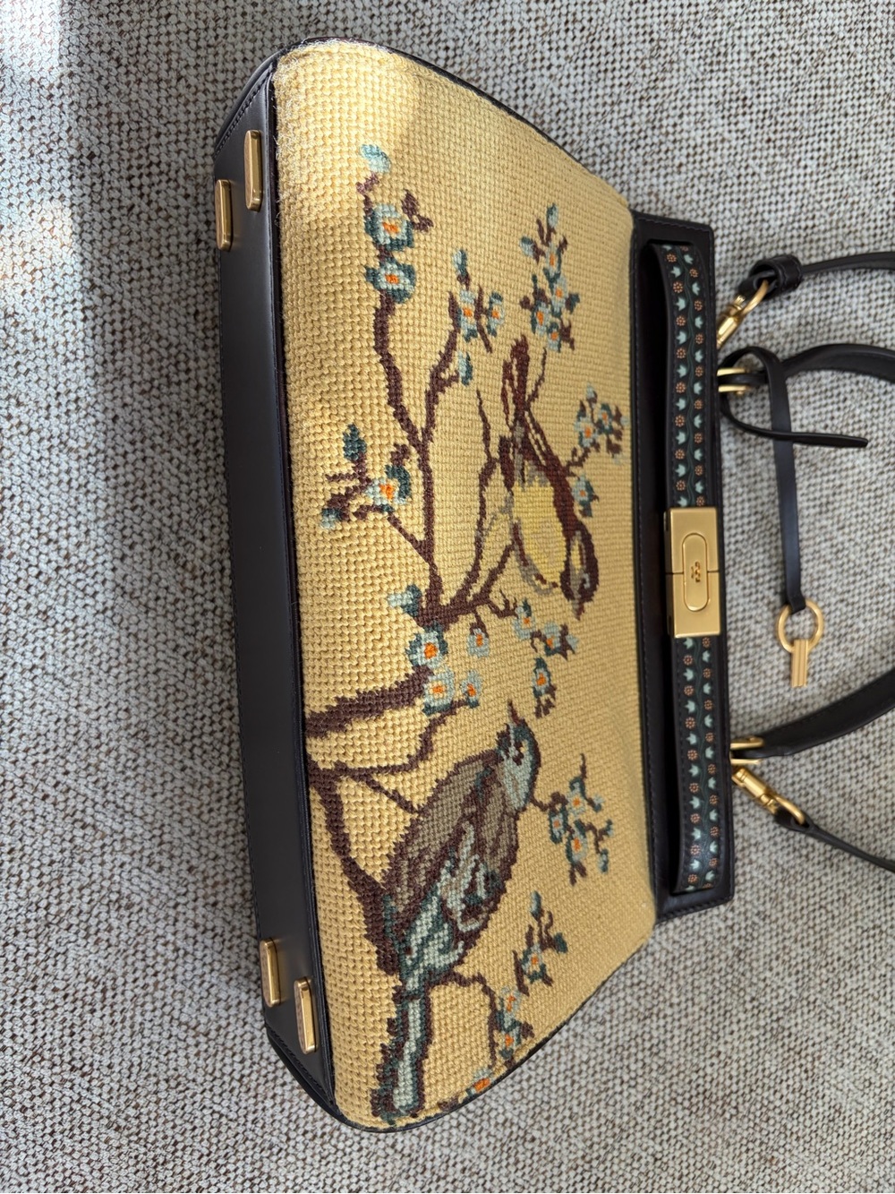 Tory Burch-Brand New Never Used- Bird Motif Shoulder Bag in Yellow and Brown